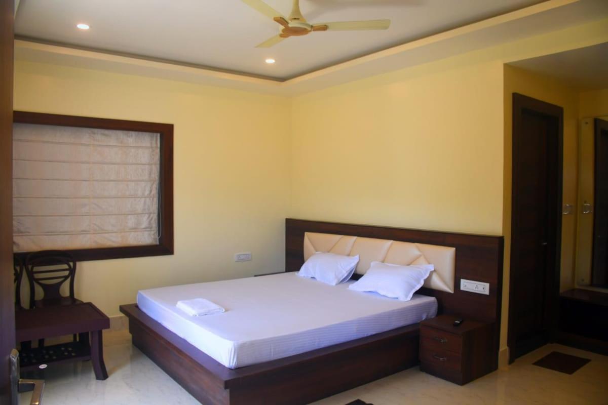 Prince Palace Jhargram Eksteriør billede