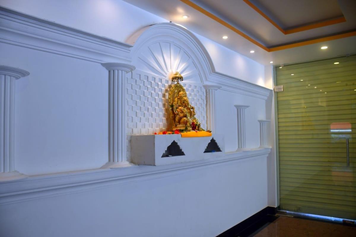 Prince Palace Jhargram Eksteriør billede