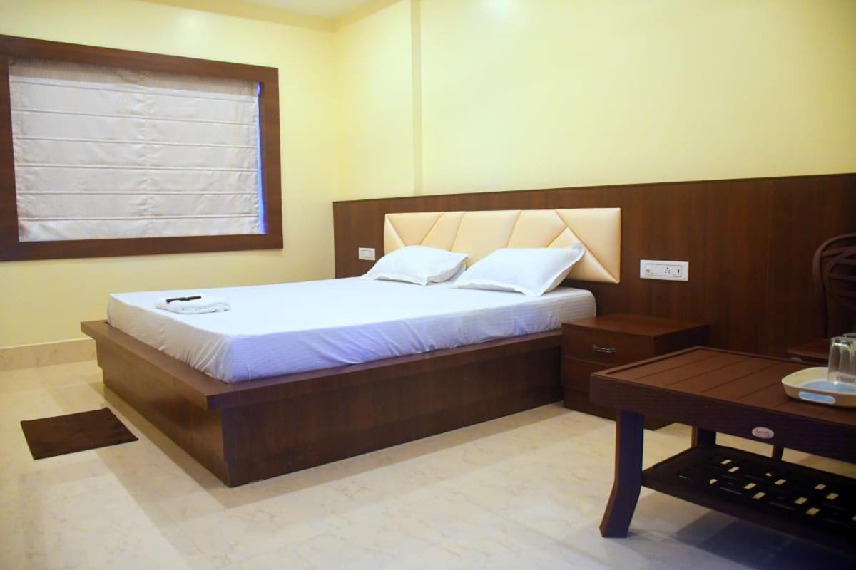 Prince Palace Jhargram Eksteriør billede